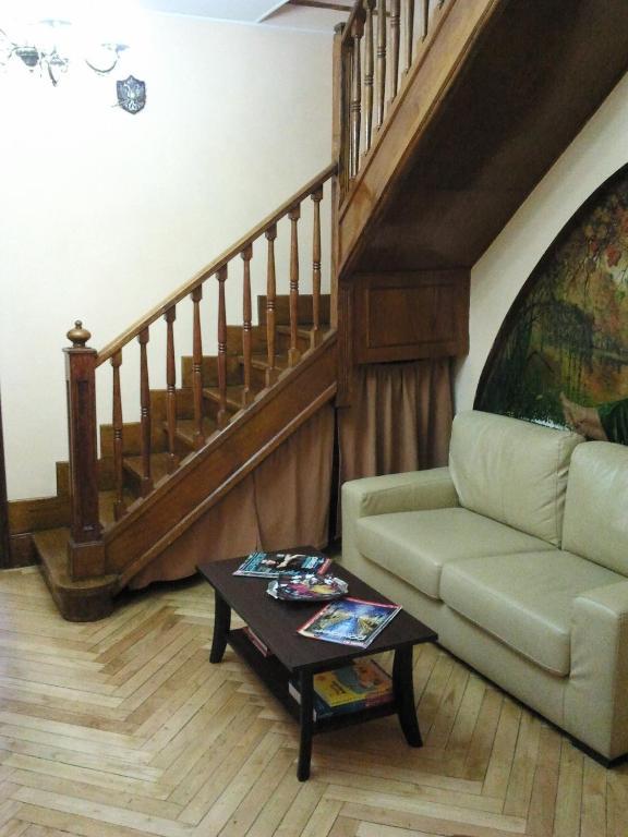 Hostal Machín Madrid Ngoại thất bức ảnh