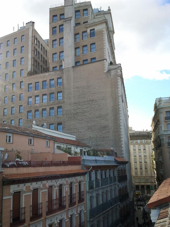 Hostal Machín Madrid Ngoại thất bức ảnh